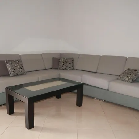 Valeon Two Apartamento Sarandë